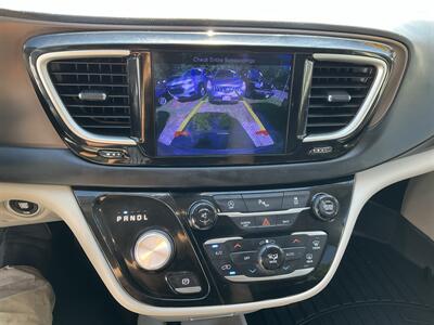 2017 Chrysler Pacifica Touring-L - Photo 35 - Acton, MA 01720
