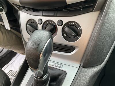 2014 Ford Focus SE   - Photo 35 - Acton, MA 01720
