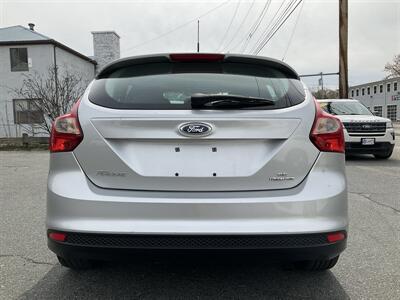 2014 Ford Focus SE   - Photo 6 - Acton, MA 01720