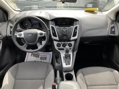 2014 Ford Focus SE   - Photo 17 - Acton, MA 01720