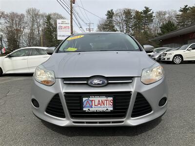 2014 Ford Focus SE   - Photo 2 - Acton, MA 01720
