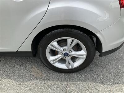 2014 Ford Focus SE   - Photo 10 - Acton, MA 01720