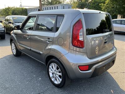 2013 Kia Soul + - Photo 7 - Acton, MA 01720