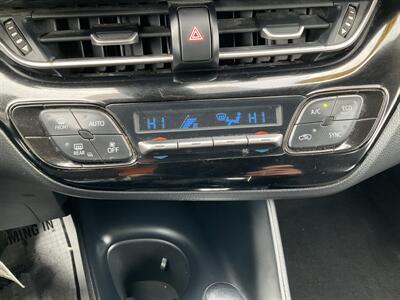 2021 Toyota C-HR LE - Photo 21 - Acton, MA 01720