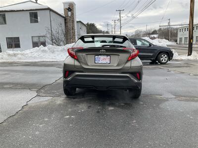 2021 Toyota C-HR LE - Photo 6 - Acton, MA 01720