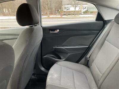 2021 Hyundai ACCENT SE - Photo 14 - Acton, MA 01720