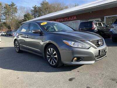 2017 Nissan Altima 2.5 SV - Photo 3 - Acton, MA 01720