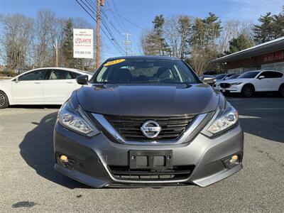 2017 Nissan Altima 2.5 SV - Photo 2 - Acton, MA 01720