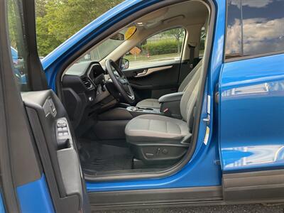 2020 Ford Escape SE   - Photo 17 - Acton, MA 01720