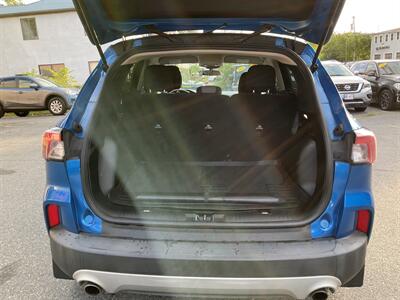 2020 Ford Escape SE   - Photo 11 - Acton, MA 01720