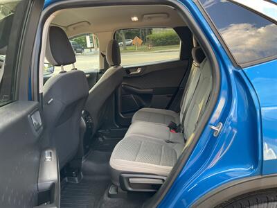 2020 Ford Escape SE   - Photo 12 - Acton, MA 01720