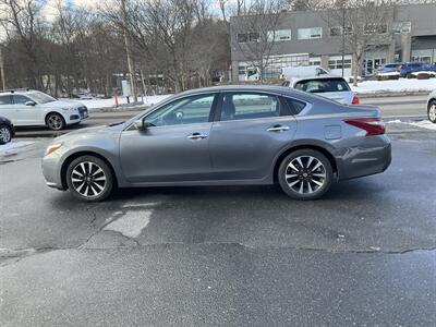 2018 Nissan Altima 2.5 SV - Photo 8 - Acton, MA 01720
