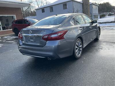 2018 Nissan Altima 2.5 SV - Photo 5 - Acton, MA 01720