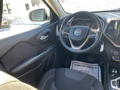 2015 Jeep Cherokee Latitude   - Photo 16 - Acton, MA 01720