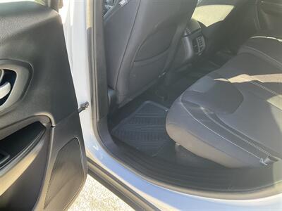 2015 Jeep Cherokee Latitude   - Photo 13 - Acton, MA 01720