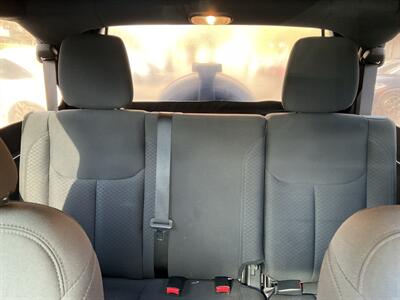 2017 Jeep Wrangler Unlimited Sport S   - Photo 18 - Acton, MA 01720