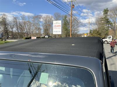 2017 Jeep Wrangler Unlimited Sport S   - Photo 7 - Acton, MA 01720