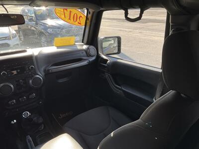 2017 Jeep Wrangler Unlimited Sport S   - Photo 14 - Acton, MA 01720
