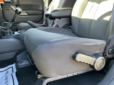 2017 Jeep Wrangler Unlimited Sport S   - Photo 17 - Acton, MA 01720