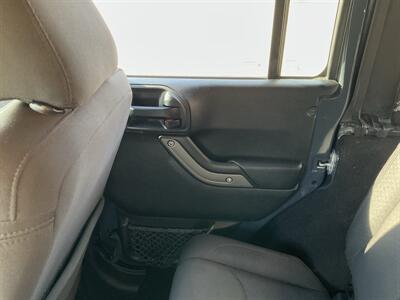 2017 Jeep Wrangler Unlimited Sport S   - Photo 11 - Acton, MA 01720