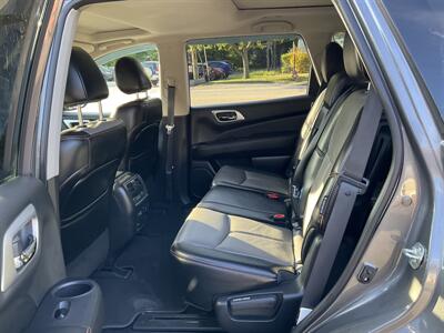 2019 Nissan Pathfinder SL   - Photo 14 - Acton, MA 01720