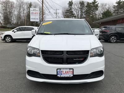 2017 Dodge Grand Caravan SE Plus - Photo 2 - Acton, MA 01720