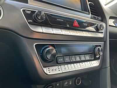 2018 Hyundai SONATA Limited   - Photo 35 - Acton, MA 01720