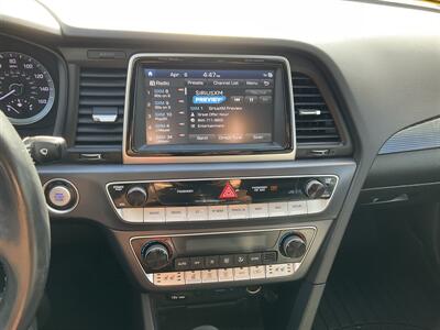 2018 Hyundai SONATA Limited   - Photo 30 - Acton, MA 01720