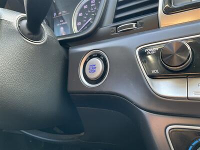 2018 Hyundai SONATA Limited   - Photo 28 - Acton, MA 01720