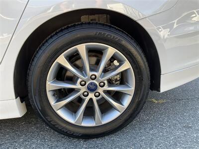 2018 Ford Fusion SE   - Photo 10 - Acton, MA 01720
