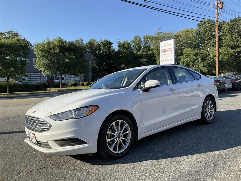 2018 Ford Fusion SE - Photo 1 - Acton, MA 01720