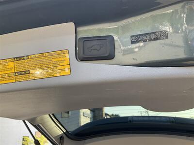 2013 Toyota Highlander SE   - Photo 13 - Acton, MA 01720