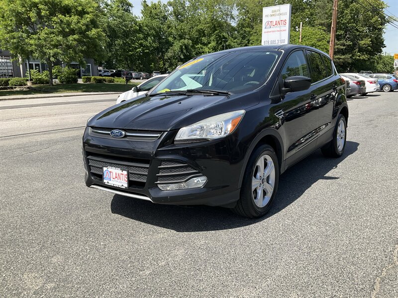 2015 Ford Escape SE   - Photo 1 - Acton, MA 01720