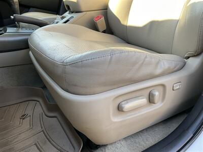 2011 Toyota RAV4 Limited   - Photo 22 - Acton, MA 01720