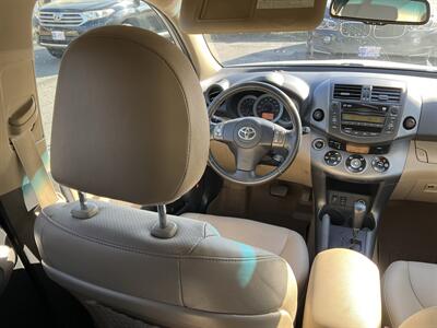 2011 Toyota RAV4 Limited   - Photo 18 - Acton, MA 01720