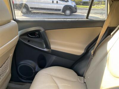 2011 Toyota RAV4 Limited   - Photo 16 - Acton, MA 01720