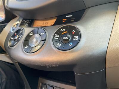 2011 Toyota RAV4 Limited   - Photo 32 - Acton, MA 01720