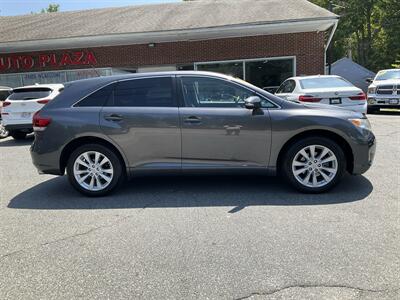 2014 Toyota Venza LE   - Photo 4 - Acton, MA 01720