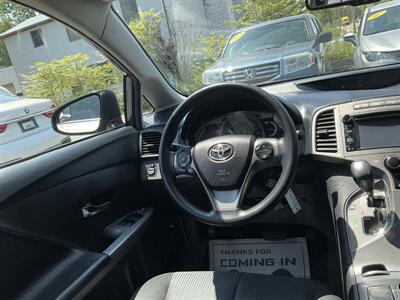 2014 Toyota Venza LE   - Photo 16 - Acton, MA 01720
