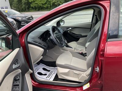2013 Ford Focus SE   - Photo 16 - Acton, MA 01720