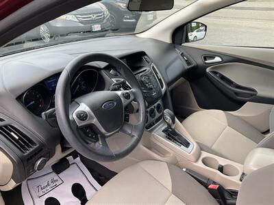 2013 Ford Focus SE   - Photo 17 - Acton, MA 01720