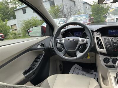 2013 Ford Focus SE   - Photo 14 - Acton, MA 01720