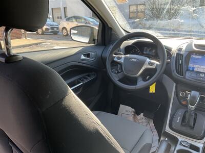 2016 Ford Escape SE   - Photo 17 - Acton, MA 01720