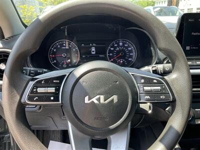 2023 Kia Forte LXS - Photo 16 - Acton, MA 01720