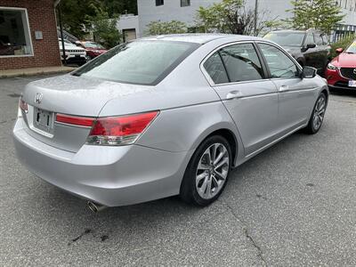 2011 Honda Accord EX-L - Photo 5 - Acton, MA 01720