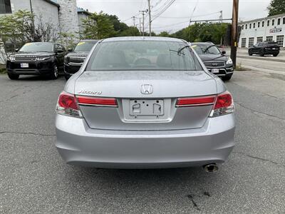 2011 Honda Accord EX-L - Photo 6 - Acton, MA 01720