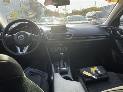 2014 Mazda Mazda3 i Touring   - Photo 13 - Acton, MA 01720