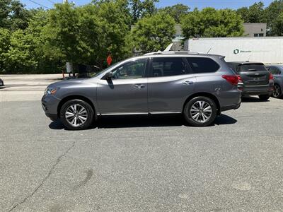 2017 Nissan Pathfinder S   - Photo 8 - Acton, MA 01720