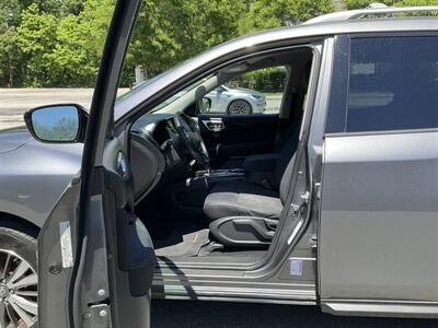 2017 Nissan Pathfinder S   - Photo 18 - Acton, MA 01720