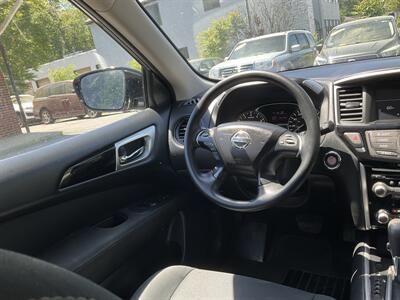 2017 Nissan Pathfinder S   - Photo 17 - Acton, MA 01720